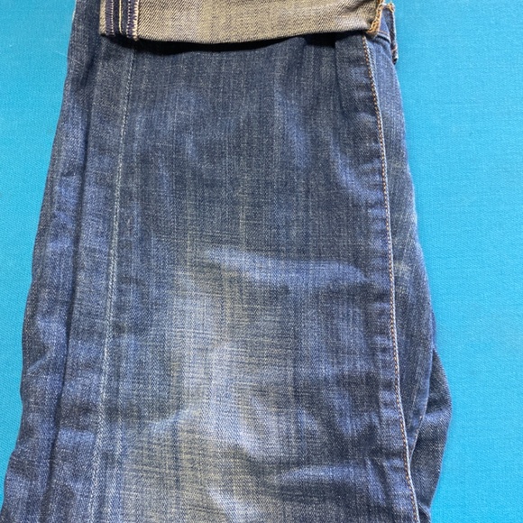 Jeans - Picture 2 of 4